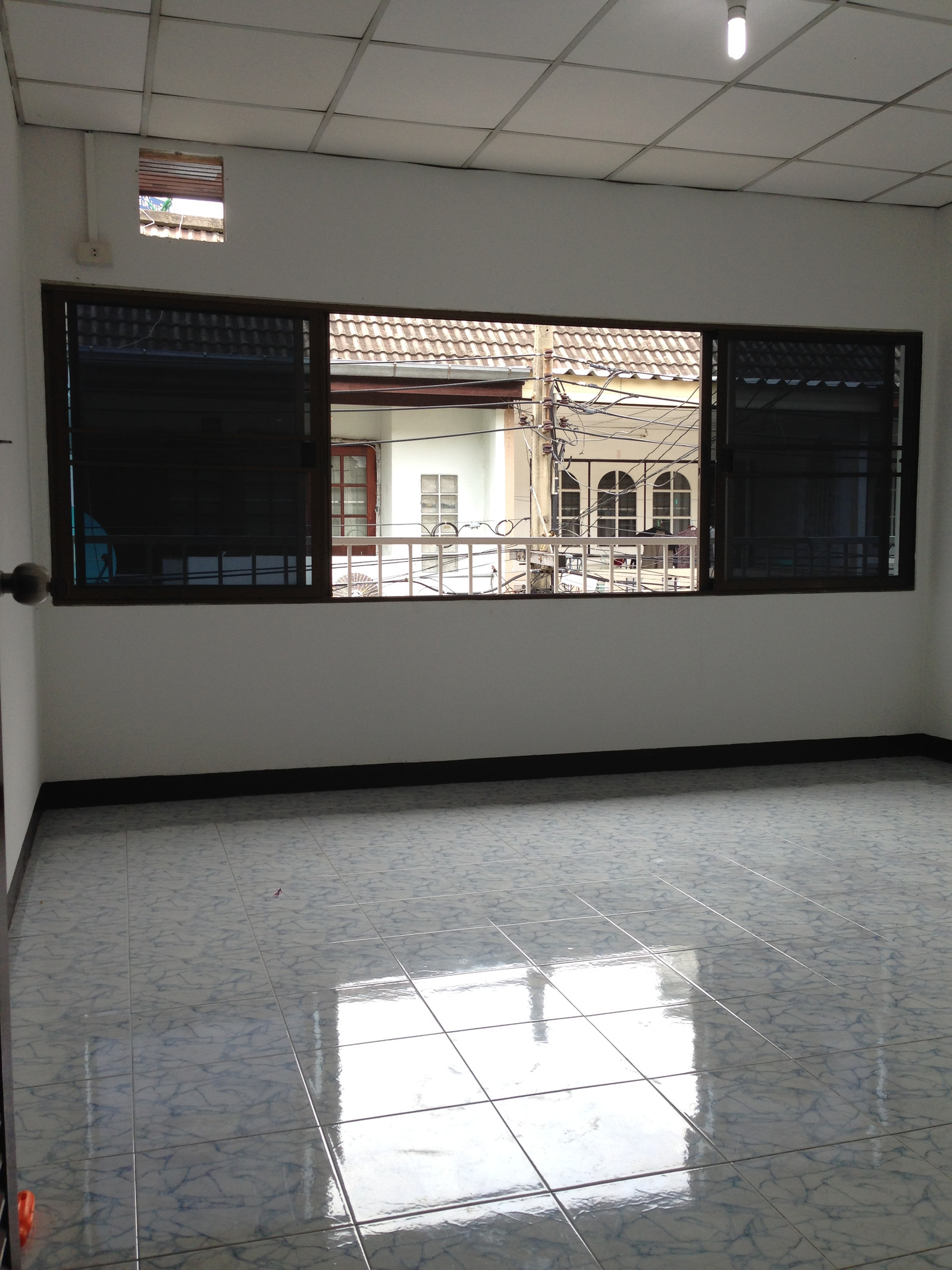 ให้เช่าบ้านบางนาตราด ซอย 12 ใกล้เซ็นทรัลบางนา ไบเทค - รร.นานาชาติ เบริคเลย์  – รูปที่ 2