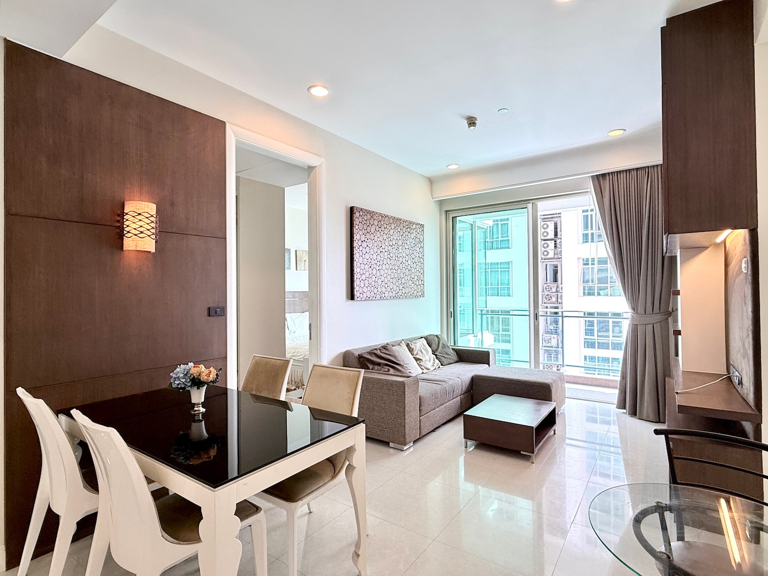 Luxury 2 Bedrooms condo near Lumpini Park and BTS Luxury 2 Bedrooms condo near Lumpini Park and BTS