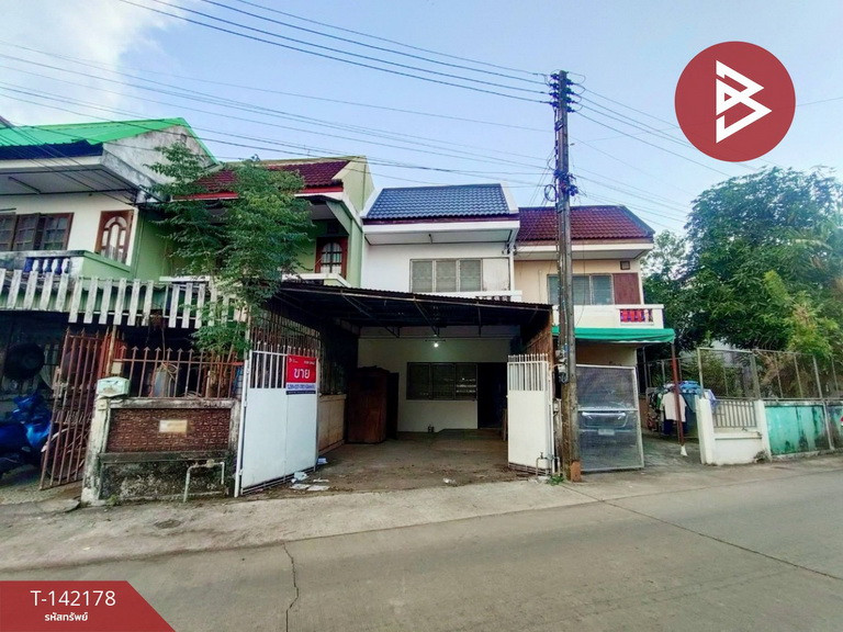 2-story townhouse for sale, area 23 sq m, Tha It, Uttaradit. 2-story townhouse for sale, area 23 sq m, Tha It, Uttaradit.