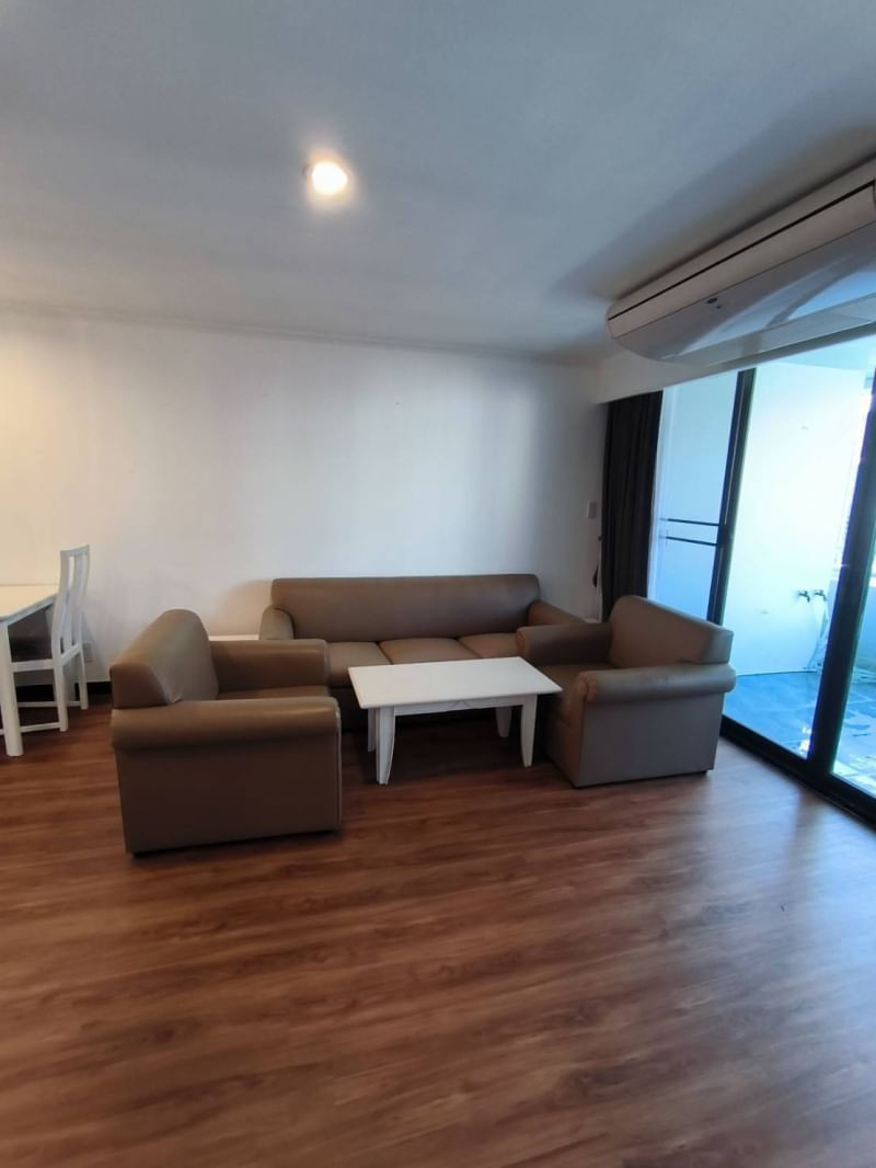 For sale ✨Acadamia Grand Tower✨2 beds 1 baths, Size 88.28 sqm., near BTS / MRT Phromphong (0.4 km) Tel.0982645161 