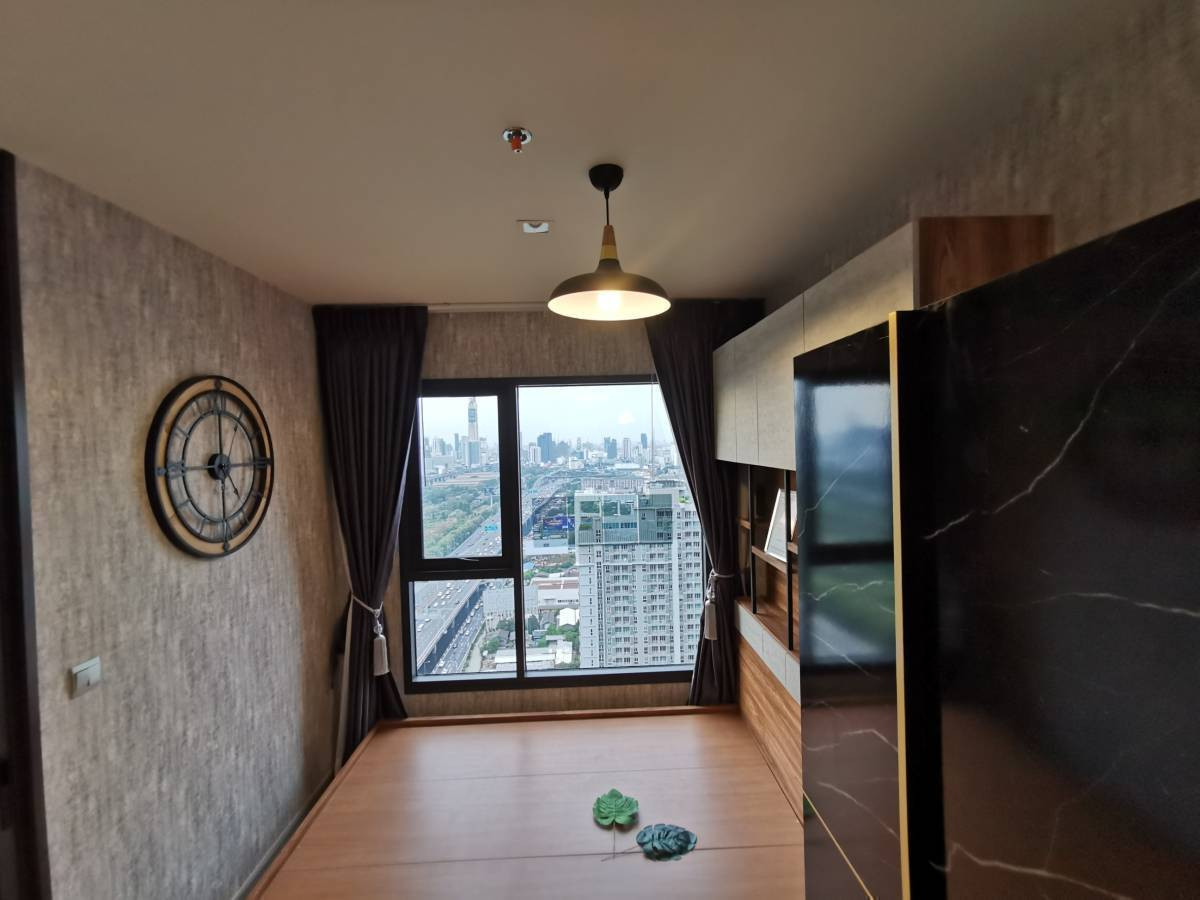 ให้เช่า Life Asoke Hype ขนาด 27 ตรม. Studio พร้อมอยู่ สนใจนัดดูห้อง 0955498236 – รูปที่ 4