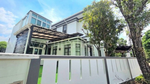 บ้านเดี่ยว โกลเด้นล้านนา รามคำแหง 92 ต่อเติมตกแต่ง พร้อมอยู่ – รูปที่ 2
