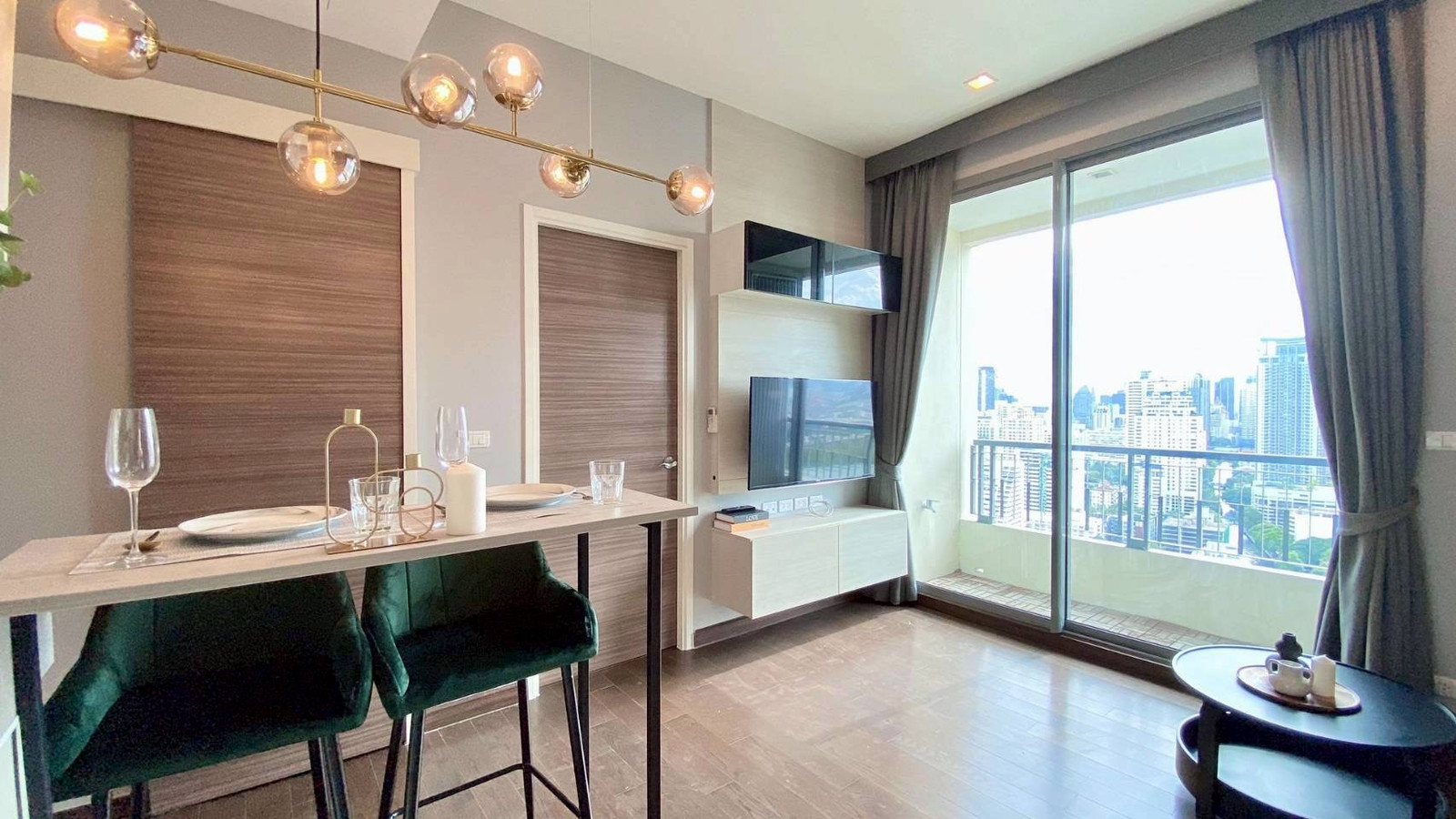 For urgent rent Q Asoke Q Asoke 1 bedroom 1 bathroom (special price) For urgent rent Q Asoke Q Asoke 1 bedroom 1 bathroom (special price)