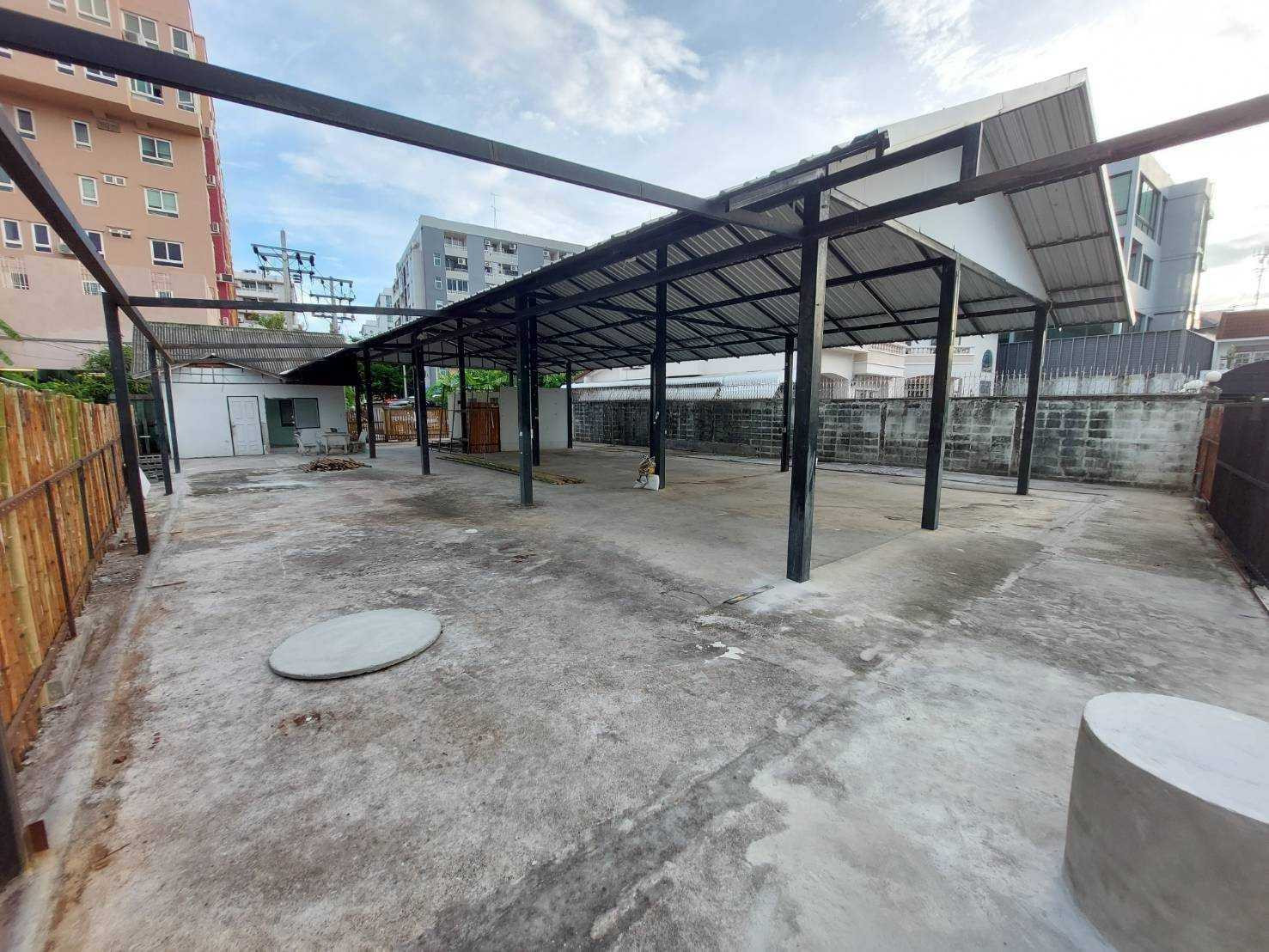 For rent, empty space with structure, trading location, Soi 20 June, Intersection 5 – รูปที่ 2