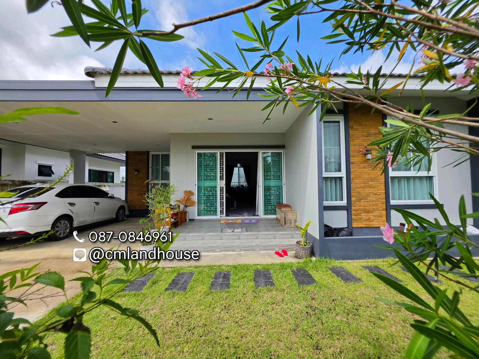 Beautiful house, 68 sq m., for sale below appraisal, San Kamphaeng District, close to Mae Market, 1.5 km., near the city 12 km., 6 year old house, free air conditioning, complete furniture. – รูปที่ 4