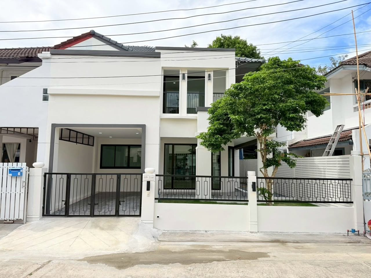 🔥 ขายบ้านแฝด ตกแต่งพร้อมอยู่ ใกล้สนามบินดอน 🔥 Rattanawalai Village - บ้านรัตนาวลัย 🔥 ขายบ้านแฝด ตกแต่งพร้อมอยู่ ใกล้สนามบินดอน 🔥 Rattanawalai Village - บ้านรัตนาวลัย
