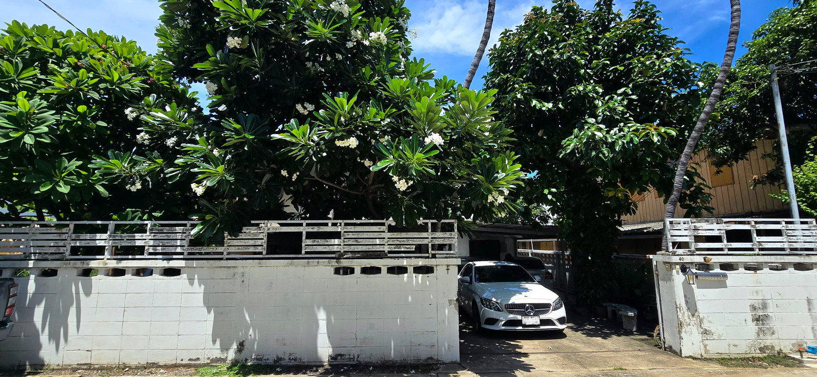 ขายบ้านเดี่ยว 2 ชั้น สไตล์ลอฟท์ ซอยอินทามระ 37 ย่านสุทธิสาร เนื้อที่ 103 ตรว. – รูปที่ 2