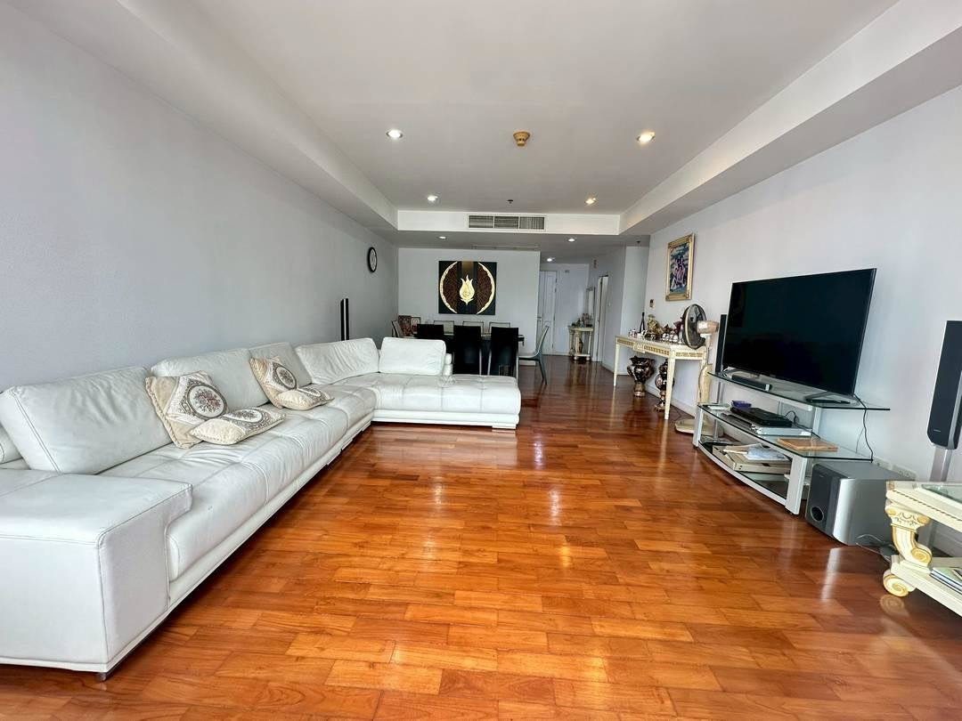 LTHC15628 - Luxury Condo for Sale Phrom Phong | Spacious Family Residence | Near BTS Phrom Phong | 26 MB | คอนโดหรูขาย พร้อมพงษ์ ห้องขนาดใหญ่ ใกล้ BTS พร้อมพงษ์ LTHC15628 - Luxury Condo for Sale Phrom Phong | Spacious Family Residence | Near BTS Phrom Phong | 26 MB | คอนโดหรูขาย พร้อมพงษ์ ห้องขนาดใหญ่ ใกล้ BTS พร้อมพงษ์