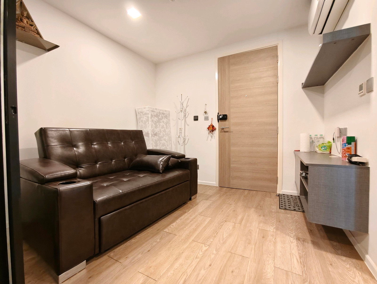 Condo for rent, Atmoz Ladprao 15 (Atmoz Ladprao15), corner room 28.60 sq m., 4th floor, Building C. Condo for rent, Atmoz Ladprao 15 (Atmoz Ladprao15), corner room 28.60 sq m., 4th floor, Building C.