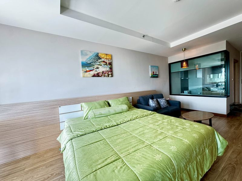 Condo for sale: Ladda Plus Sriracha, 15th floor, city view overlooking the sea and football field. – รูปที่ 4