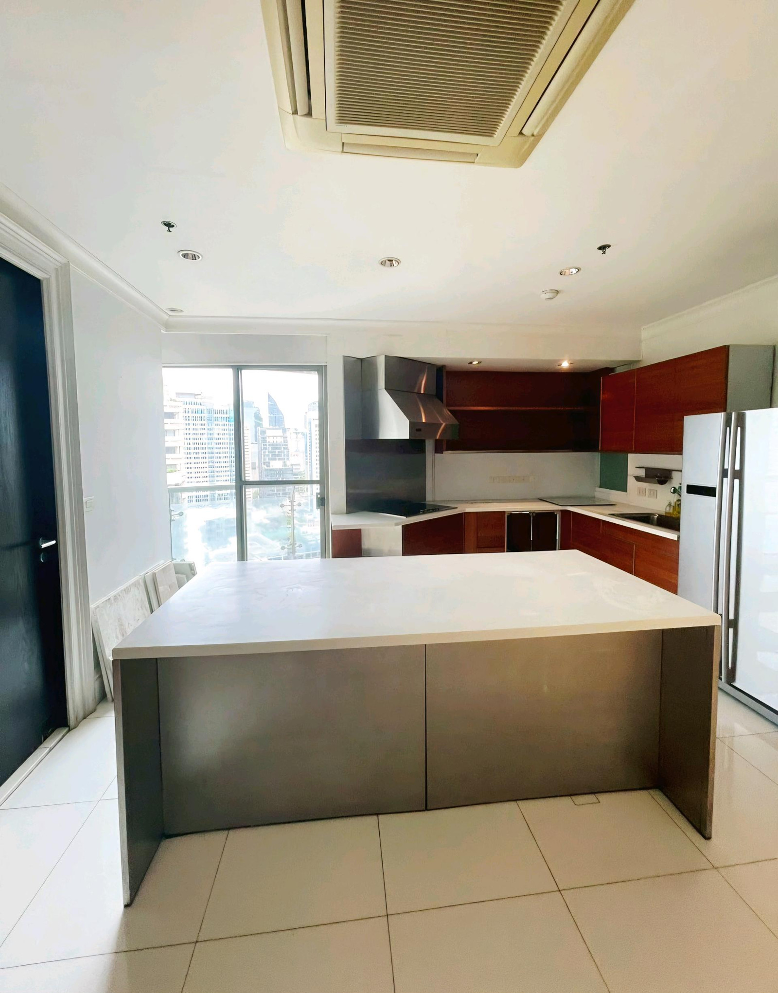 (For Sale🔥)📍The Lakes | 3B4B 414sq.m. Benchakitti Park view | Best Price only 144,xxx THB/sq.m. (For Sale🔥)📍The Lakes | 3B4B 414sq.m. Benchakitti Park view | Best Price only 144,xxx THB/sq.m.