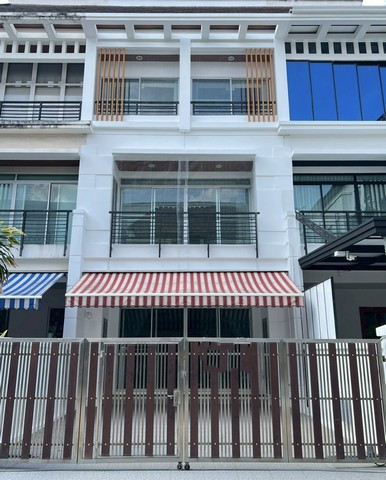 Townhome for rent, Baan Klang Krung, The Royal Vienna Ratchavipha, The Royal Vienna Townhome for rent, Baan Klang Krung, The Royal Vienna Ratchavipha, The Royal Vienna