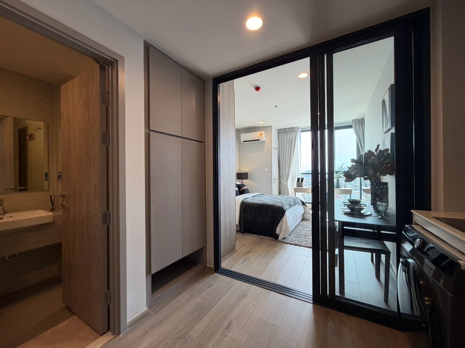 The Crown Residence ทำเลพระราม 4-สาทร ใกล้ One Bangkok  พร้อมโปรพิเศษจากโครงการ – รูปที่ 4