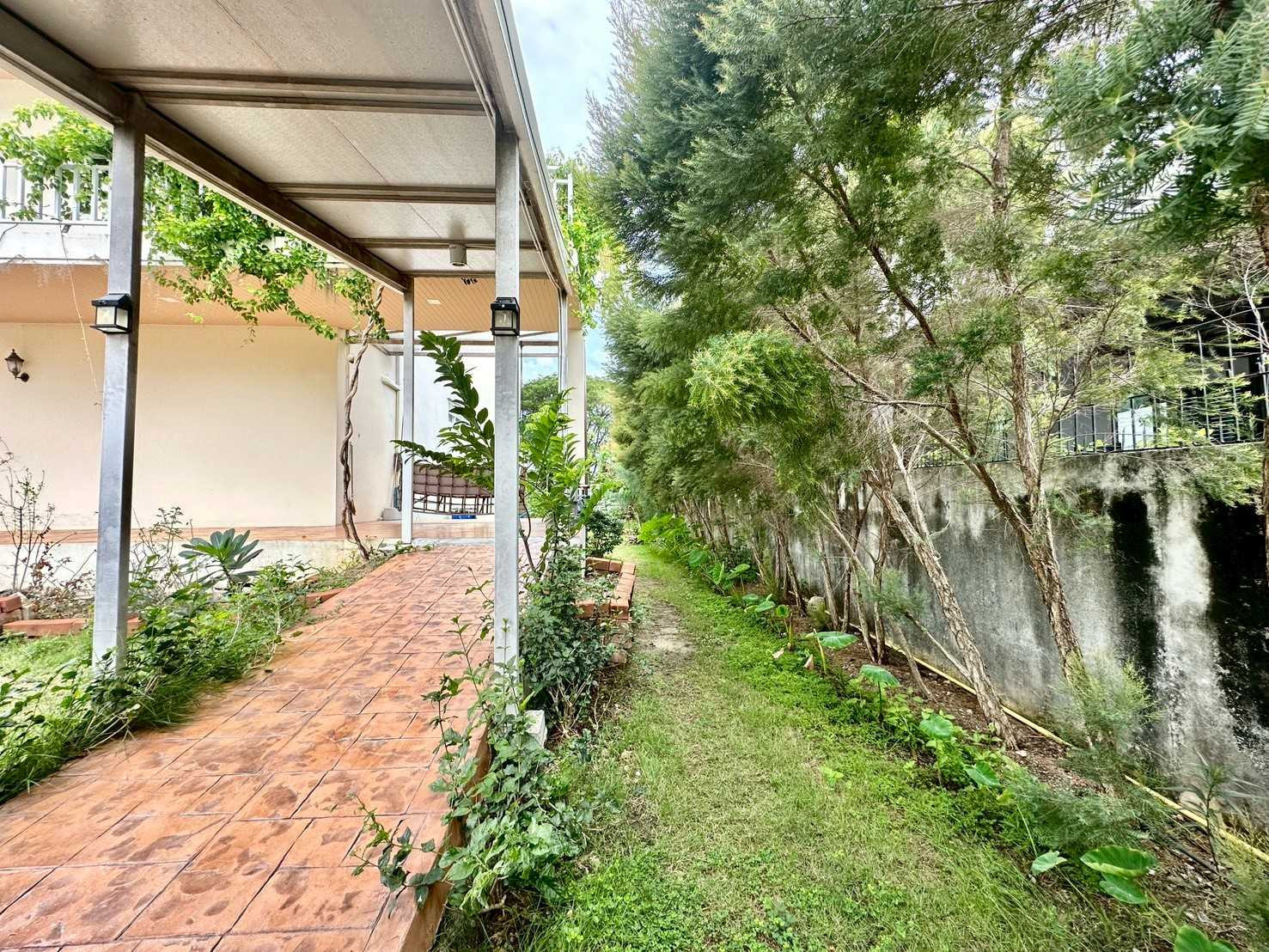 บ้านเดี่ยวสไตล์ Modern Minimal ใกล้สถานีรถไฟฟ้าสายสีเหลือง – รูปที่ 2