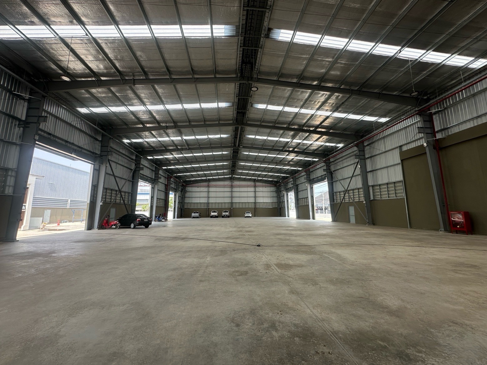 Newly built factory for sale, area 7.5 rai in Bang Pu Nuea Industrial Estate. Samut Prakan Province