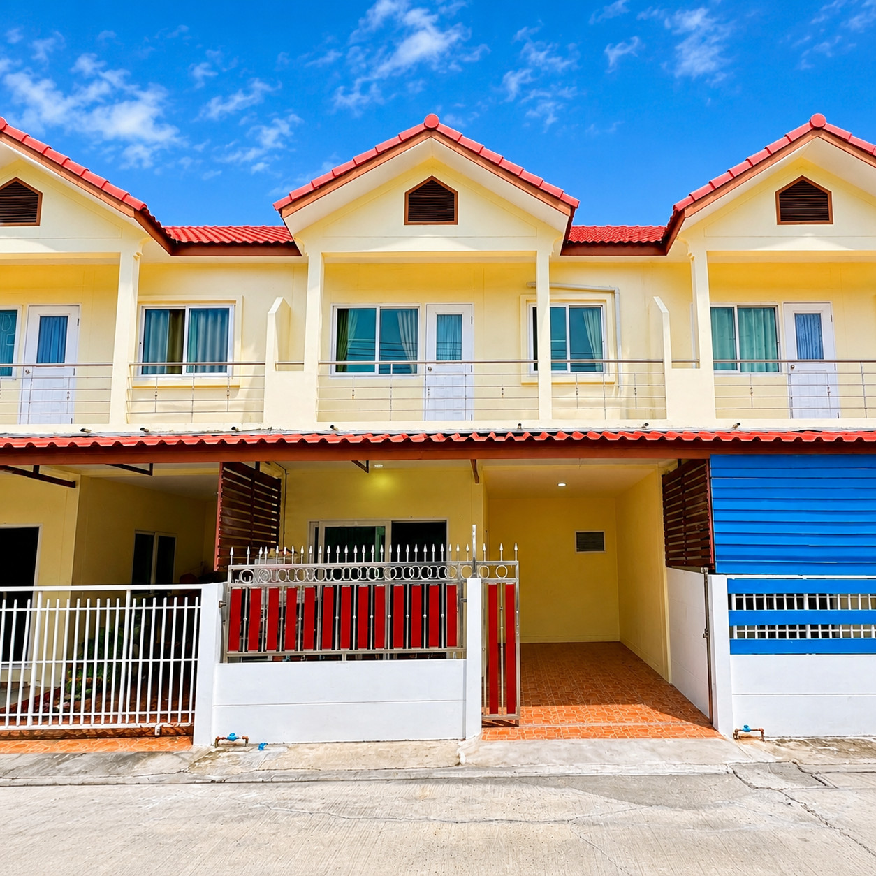 Fueang Fa 17 Phase 5, the house is still new, ready to move in, 4 bedrooms, 3 bathrooms.