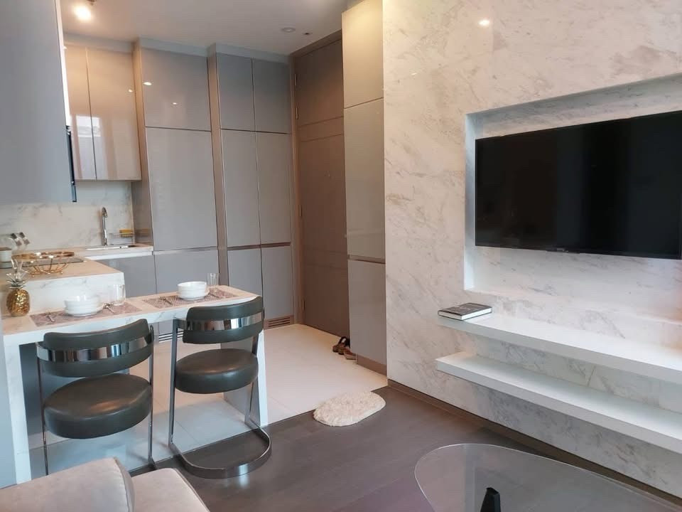 Specail price 34,999/ month fir rent The Esse Singha Complex 1 bedroom