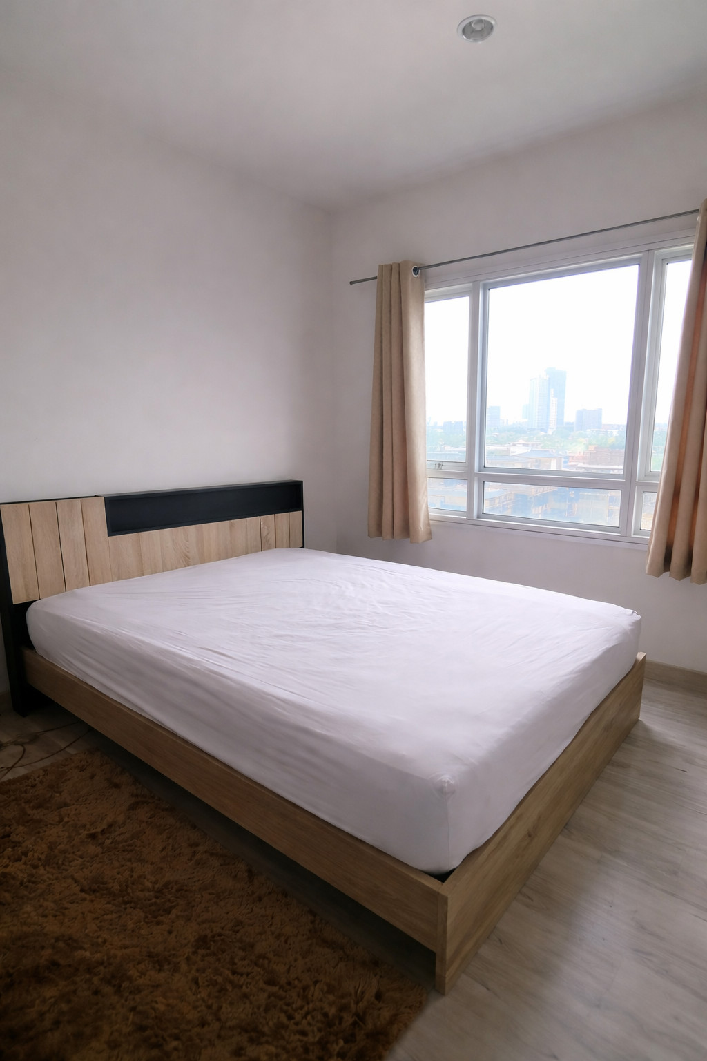 🏡✨ Condo for Sale: Manor Sanambinnam. Beautiful view, great atmosphere, right by the Chao Phraya River. 🏡✨ Condo for Sale: Manor Sanambinnam. Beautiful view, great atmosphere, right by the Chao Phraya River.
