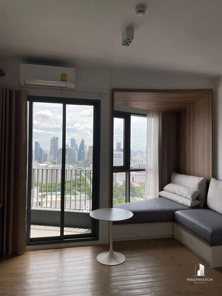 ✨Flash Deal ✨Triple Y Residence At SAMYAN MITRTOWN (1Bed 1Bath 34SQM.) ready to move in! Only 29,000 baht per month Tel.0981315848 @propmatch