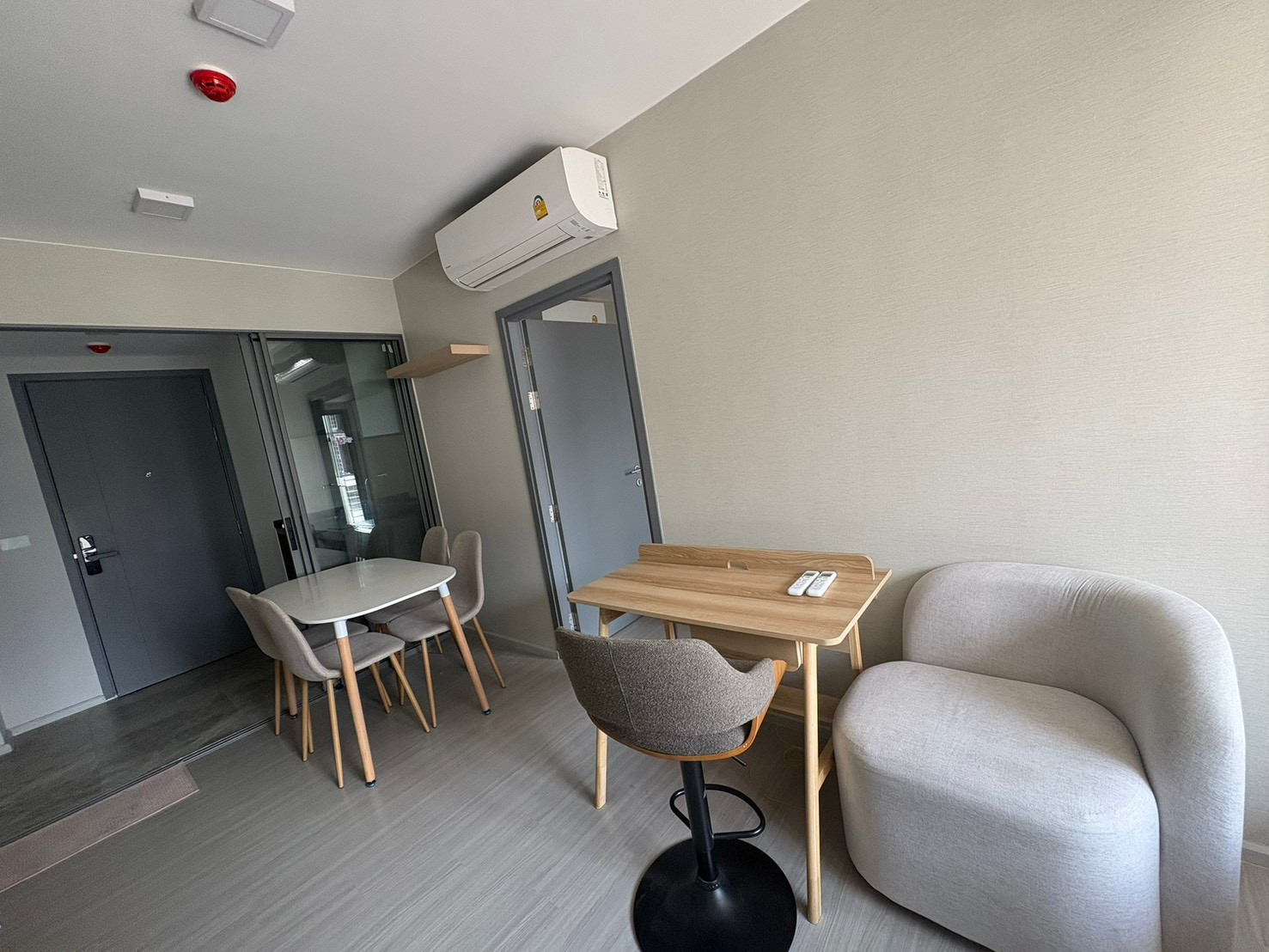 เลขห้องมงคล วิวสระ ! ขายคอนโด ควินทารา ภูม สุขุมวิท 39 ( Quintara Phume Sukhumvit 39 ) จาก อิสเทอร์น สตาร์ เรียล เอสเตท   38.84 ตร.ม 2 นอน ใกล้ BTS สถานีพร้อมพงษ์ และ MRT สถานีเพชรบุรี ! – รูปที่ 2