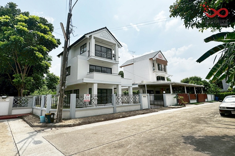 ขายบ้านเดี่ยว 3 ชั้น ถนนรามอินทรา - พระยาสุเรนทร์ 30 บ้านสวย หลังมุม ใกล้รถไฟฟ้าสายสีชมพู ขายบ้านเดี่ยว 3 ชั้น ถนนรามอินทรา - พระยาสุเรนทร์ 30 บ้านสวย หลังมุม ใกล้รถไฟฟ้าสายสีชมพู