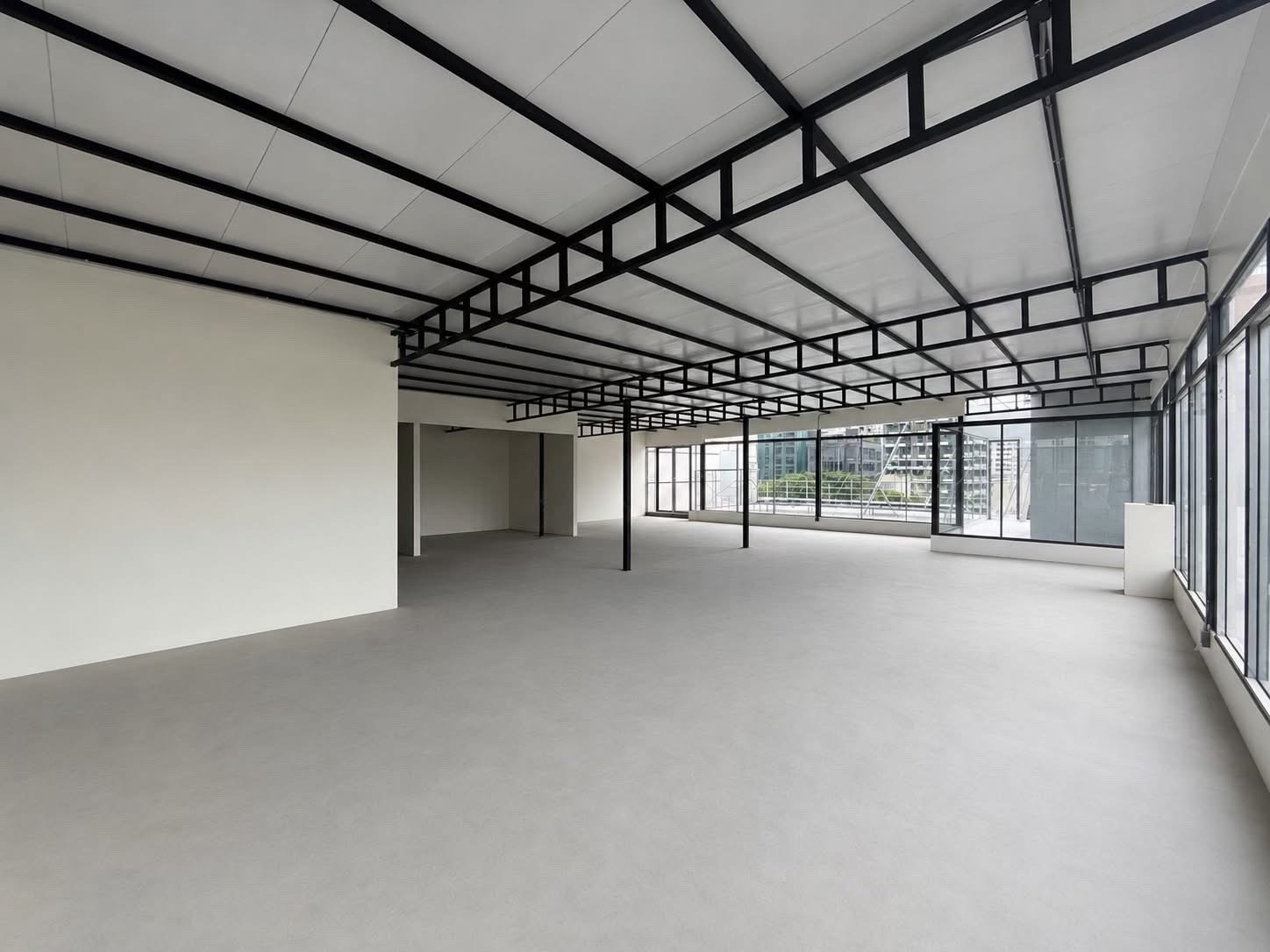 Rooftop commercial space for rent Sukhumvit 33 near BTS Phrom Phong large area private terrace ideal for wellness office or showroom