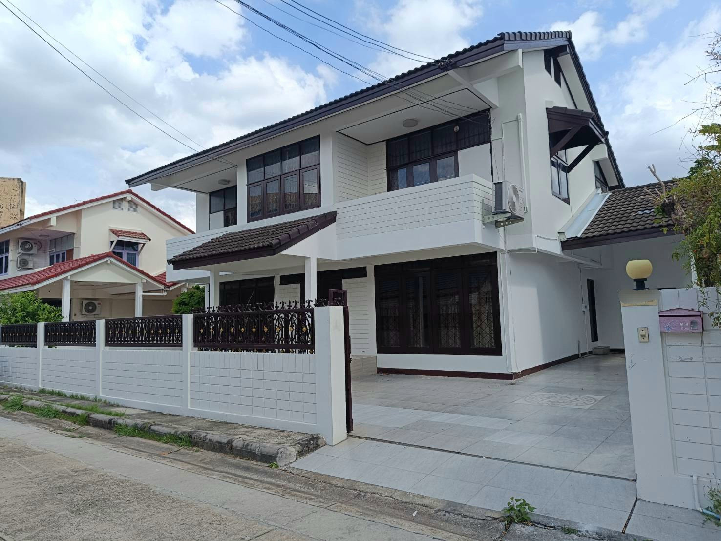 ให้เช่า บ้านเดี่ยว รีโนเวทใหม่ ย่านหลักสี่ ดอนเมือง มบ.ราชตฤณมัย  เหมาะพักอาศัย และทำโฮมออฟฟิต สามารถจดทะเบียนบริษัทได้  หน้าหมู่บ้านเป็นรถไฟฟ้า สถานีพหลโยธิน59 ใกล้ โลตัส หลักสี่ – รูปที่ 4