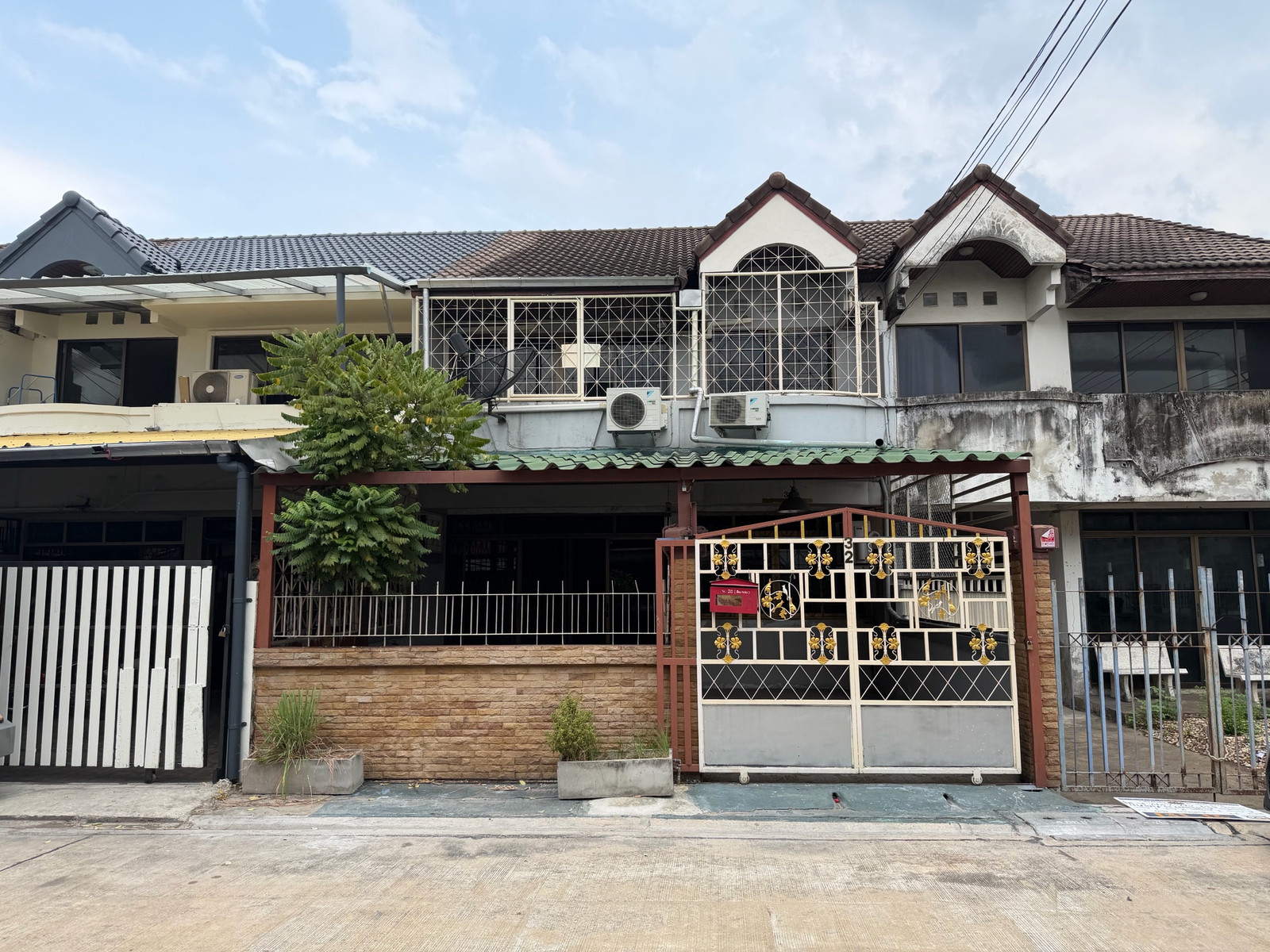 sell!!! Sichon Village Kanchana sell!!! Sichon Village Kanchana