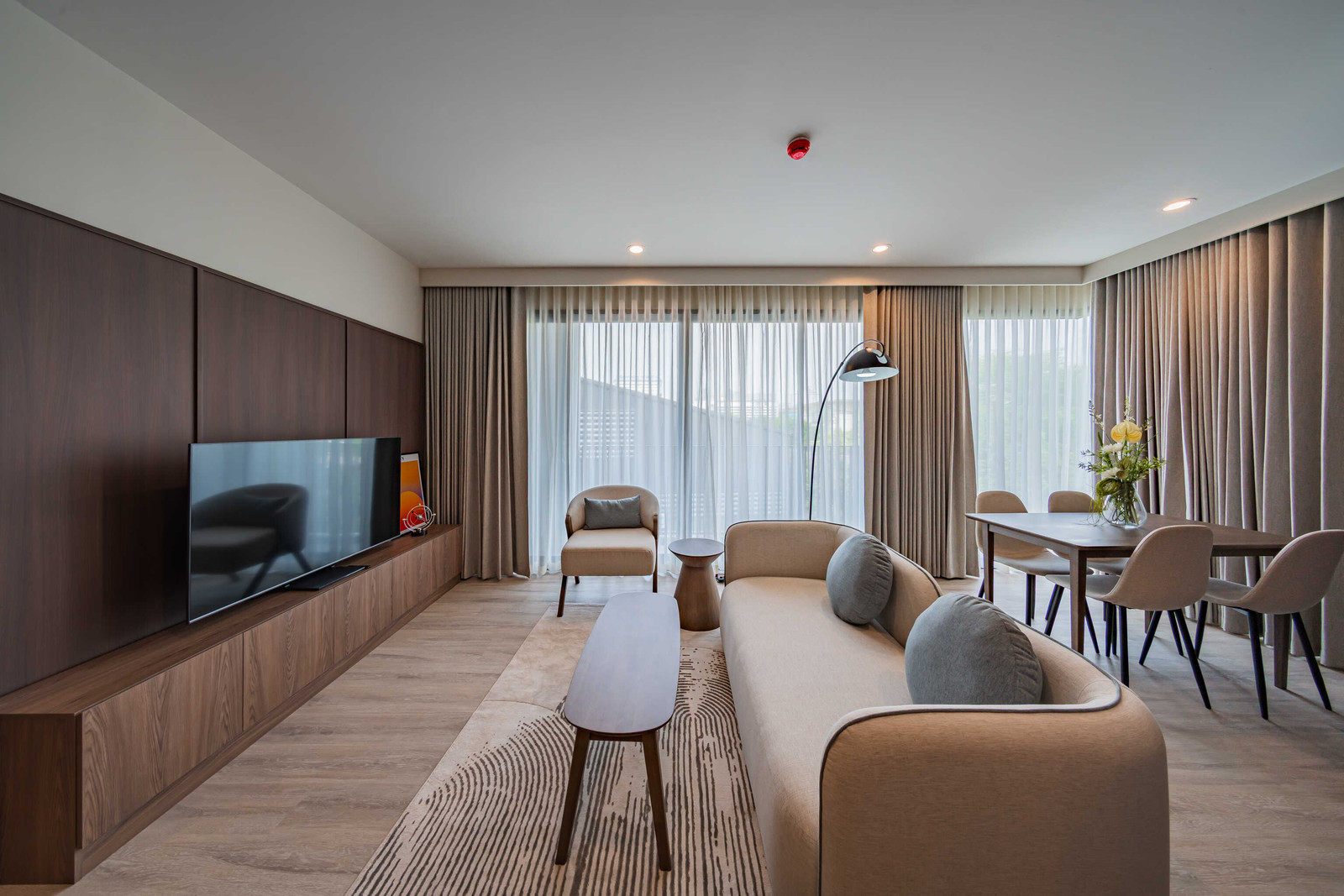 🔥For rent!🔥𝙋𝙮𝙣𝙣 𝙎𝙤𝙤𝙣𝙫𝙞𝙟𝙖𝙞 Condo allows pets, large room, only 5 minutes to Thonglor | Private only 18 units | Near the expressway entrance and exit.