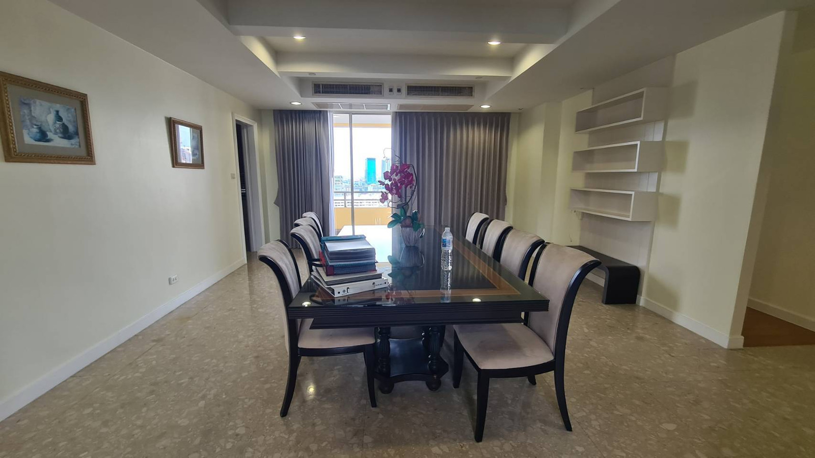 252sqm Pet friendly, Spacious 4 bedrooms condo for sale at Hampton Thonglor 10 – รูปที่ 2