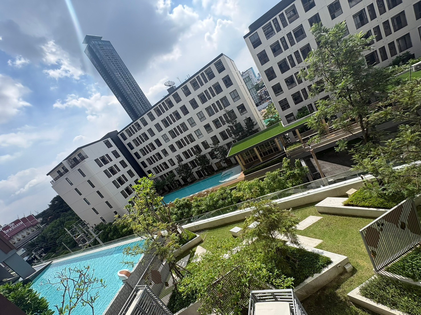 Lucky Unit Number with Pool View! Condo For Sale: Quintara Phume Sukhumvit 39 by Eastern Star Real Estate, 38.84 Sq.m., 2 Bedrooms, Near BTS Phrom Phong & MRT Phetchaburi Lucky Unit Number with Pool View! Condo For Sale: Quintara Phume Sukhumvit 39 by Eastern Star Real Estate, 38.84 Sq.m., 2 Bedrooms, Near BTS Phrom Phong & MRT Phetchaburi