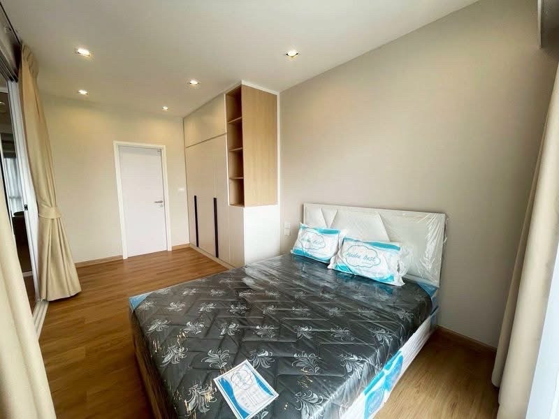 ให้เช่า อัศวิน เรสซิเดนซ์ นนทบุรี (Assawin Residence) // ห้องใหญ่ ขนาด 43.31 ตร.ม // มีชั้น 3 และ ชั้น 4 // 1 ห้องนอน // วิวสวน // ราคา 13,000 บาท