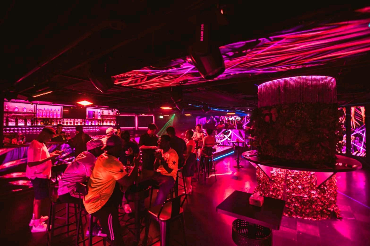 🔥 Rare Take Over Opportunity — Fully Equipped Nightclub in Sukhumvit Entertainment District 🔥 Rare Take Over Opportunity — Fully Equipped Nightclub in Sukhumvit Entertainment District