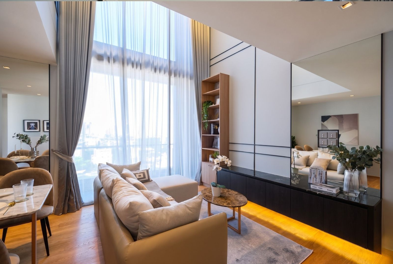 ปล่อยเช่าคอนโดหรูใจกลางสุขุมวิท BEATNIQ Sukhumvit 32 Duplex 2 ชั้น ห้องสวย พร้อมเข้าอยู่ ขนาด 96 ตร.ม. 2 ห้องนอน 2 ห้องน้ำ ชั้น 10-11 ปล่อยเช่าคอนโดหรูใจกลางสุขุมวิท BEATNIQ Sukhumvit 32 Duplex 2 ชั้น ห้องสวย พร้อมเข้าอยู่ ขนาด 96 ตร.ม. 2 ห้องนอน 2 ห้องน้ำ ชั้น 10-11