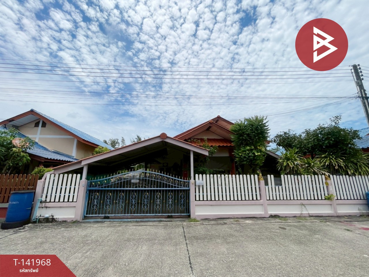 ขายบ้านเดี่ยว หมู่บ้านทรัพย์เจริญธานี 1 เชิงเนิน ระยอง พื้นที่กว้าง ทำเลดี ขายบ้านเดี่ยว หมู่บ้านทรัพย์เจริญธานี 1 เชิงเนิน ระยอง พื้นที่กว้าง ทำเลดี