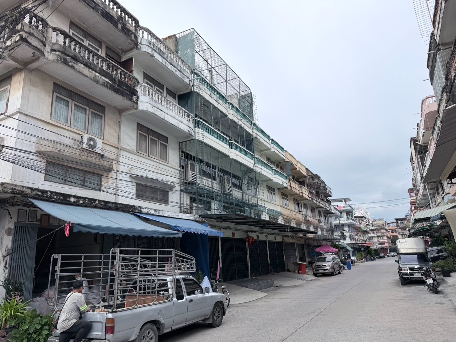🏢✨ ขายอาคารพาณิชย์ 3 ชั้นครึ่ง ทำเลดี ซอยสะแกงาม 7 พร้อมอยู่อาศัยหรือค้าขาย – รูปที่ 2