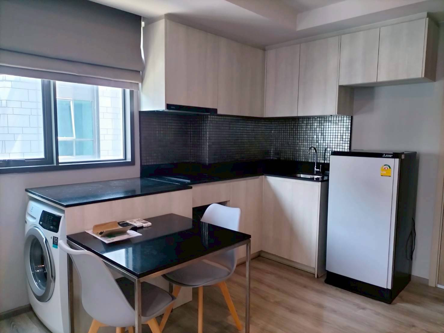 Urgent sale!!! Condo Maestro Ratchada 19 contact 086-4455124 Urgent sale!!! Condo Maestro Ratchada 19 contact 086-4455124