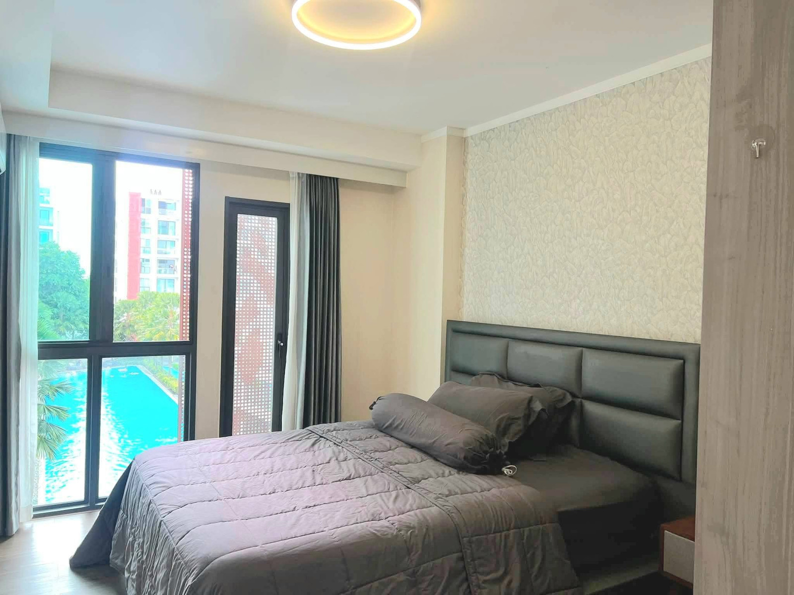 ปล่อยเช่า The one condo  ชั้น 4  ขนาด 37ตรม.  วิวสระ – รูปที่ 2
