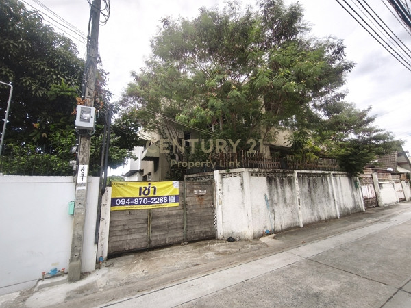 [FOR RENT] Prime Detached House in Pradipat-Ari-Saphan Khwai No.50-HH-66051