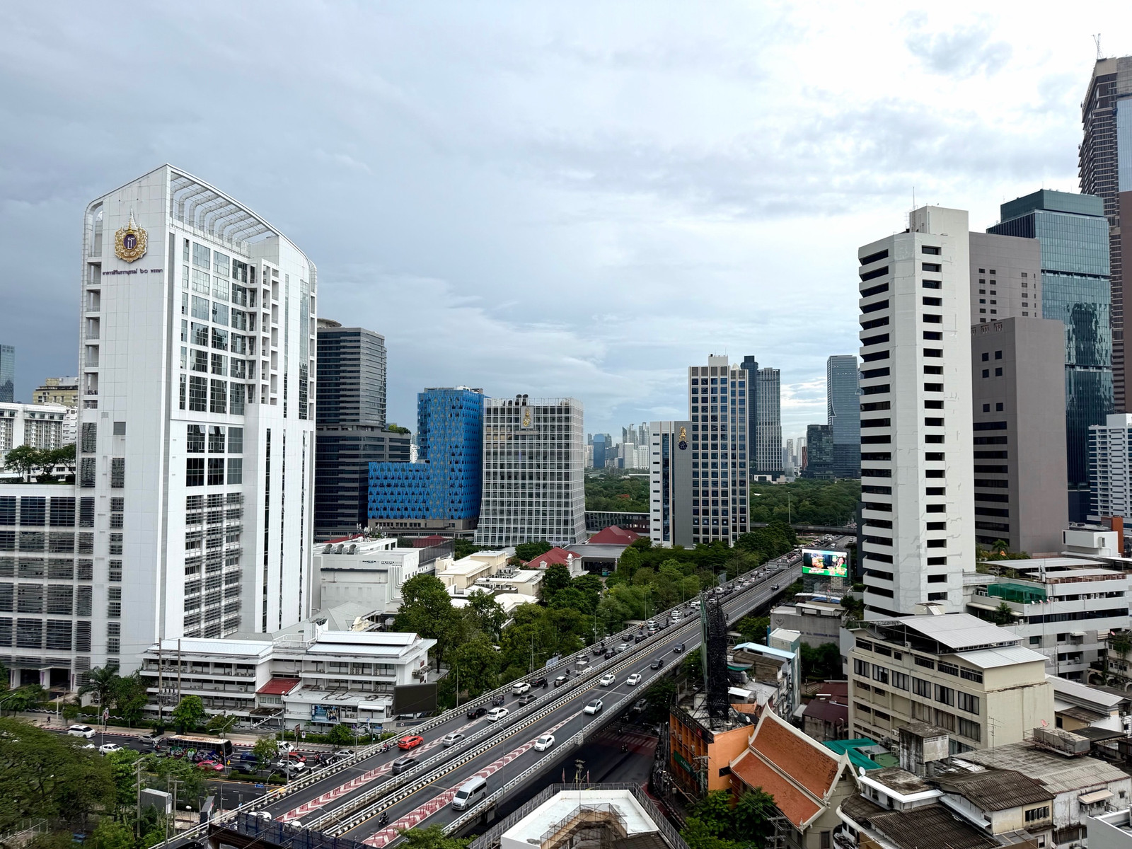 Lumpini Park view, functions, 3 bedrooms, price 11.39 million, Omg!! Call 0946503223 Lumpini Park view, functions, 3 bedrooms, price 11.39 million, Omg!! Call 0946503223