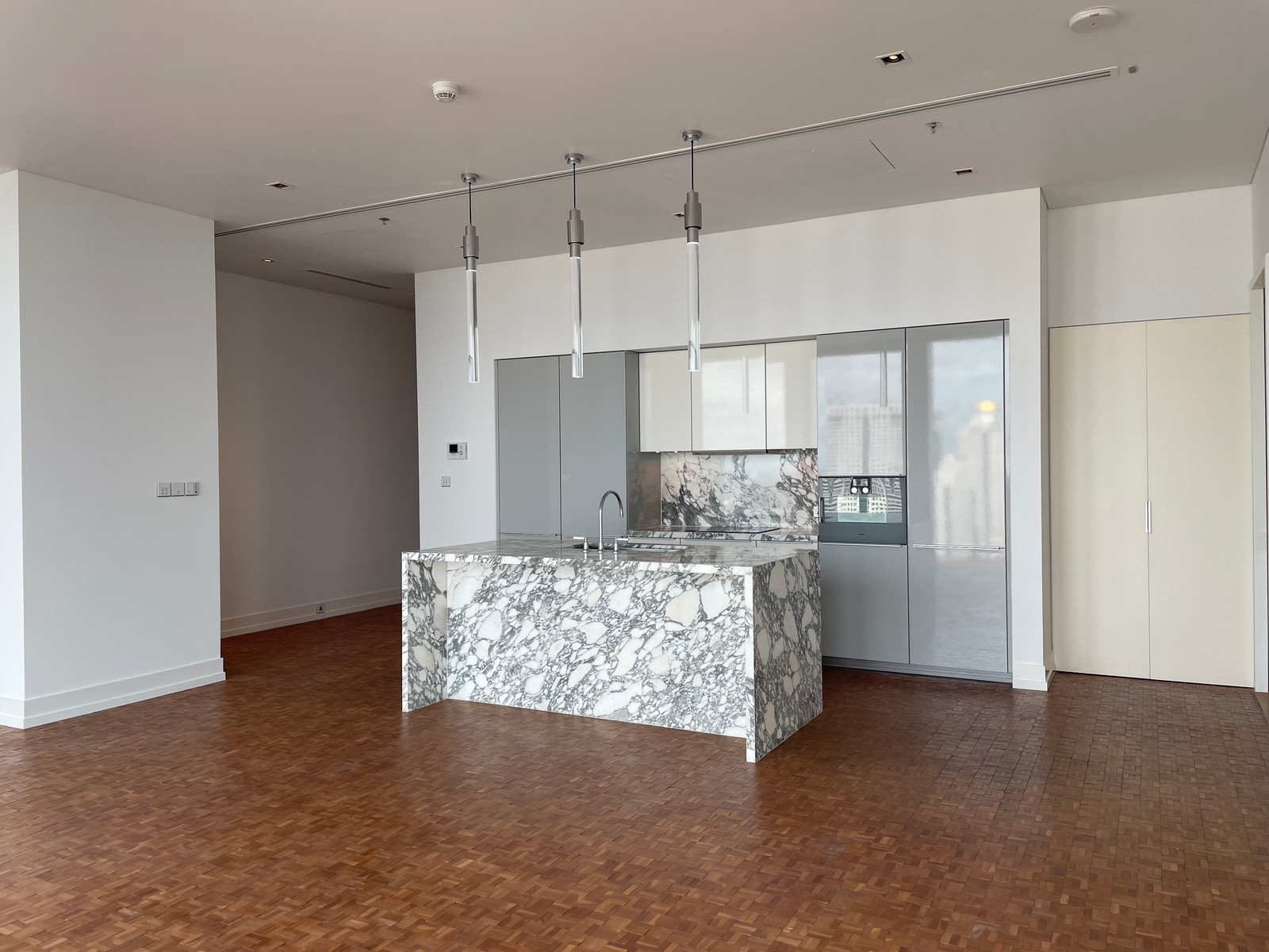 Rare 2BR Ritz-Carlton with Western & Thai Kitchens Rare 2BR Ritz-Carlton with Western & Thai Kitchens