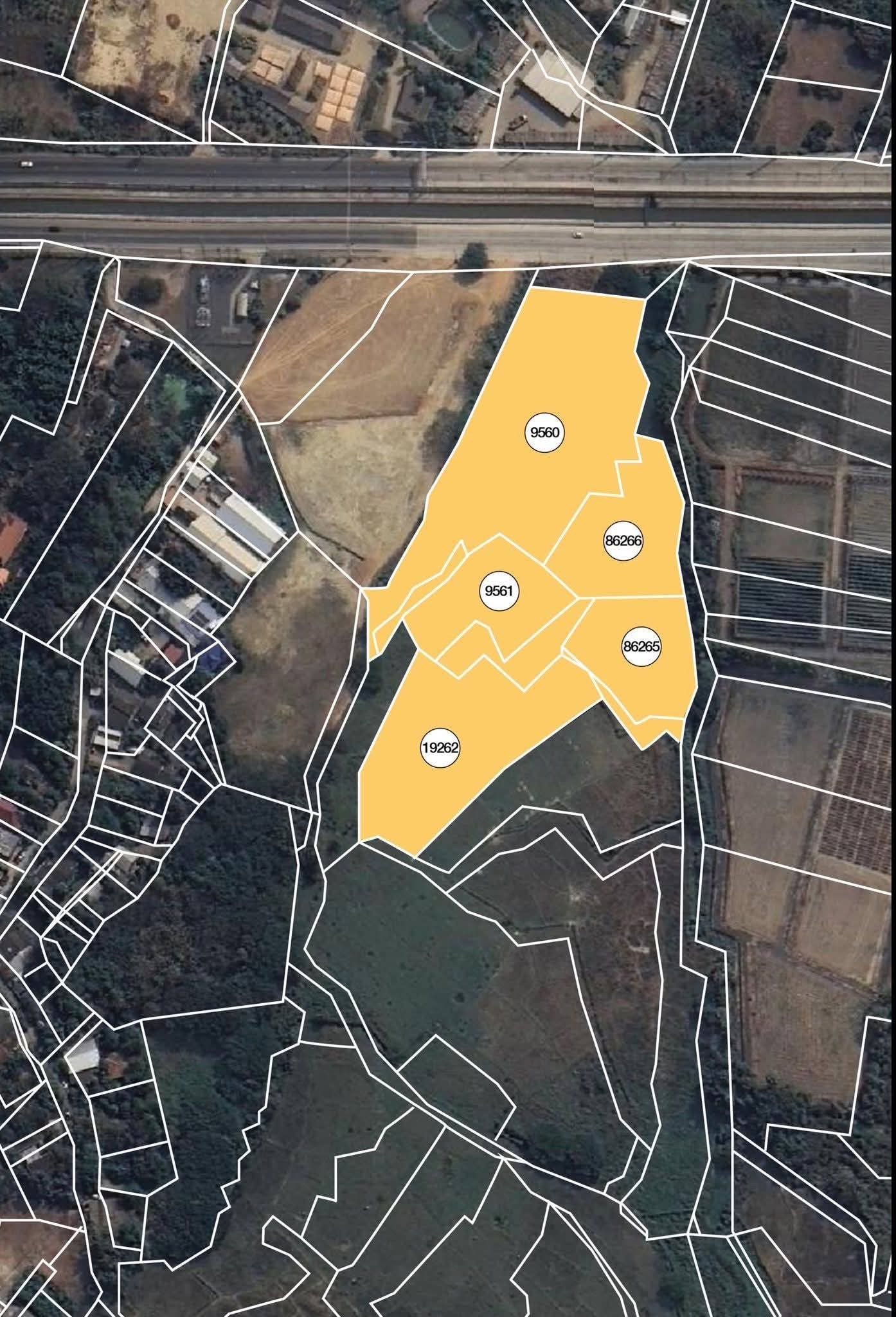 🔥 Land for sale, prime location, 14 rai, next to Road 121 (inbound to Chiang Mai city), mountain view, yellow layout. – รูปที่ 4