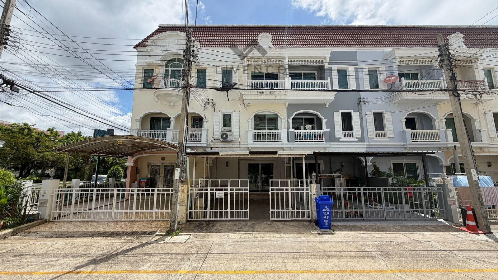 For rent, 3-story townhome, The Metro Park (Sathorn-Kanlapaphruek) For rent, 3-story townhome, The Metro Park (Sathorn-Kanlapaphruek)