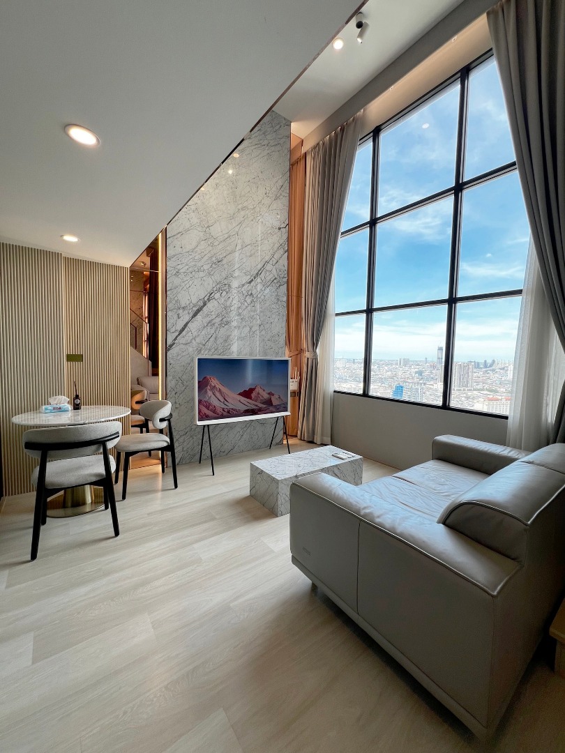 🔥ให้เช่าด่วน🔥 KNIGHTSBRIDGE PRIME SATHORN 🚆 เพียง 600 เมตรจาก BTS ช่องนนทรีย์ เดินทางสะดวก ติดสวนสาธารณะช่องนนทรีย์ ✨ Duplex ชั้นสูง วิวเมืองเปิดโล่ง ไม่มีตึกบัง พร้อมเฟอร์นิเจอร์ Luxury ครบชุด 🔥ให้เช่าด่วน🔥 KNIGHTSBRIDGE PRIME SATHORN 🚆 เพียง 600 เมตรจาก BTS ช่องนนทรีย์ เดินทางสะดวก ติดสวนสาธารณะช่องนนทรีย์ ✨ Duplex ชั้นสูง วิวเมืองเปิดโล่ง ไม่มีตึกบัง พร้อมเฟอร์นิเจอร์ Luxury ครบชุด