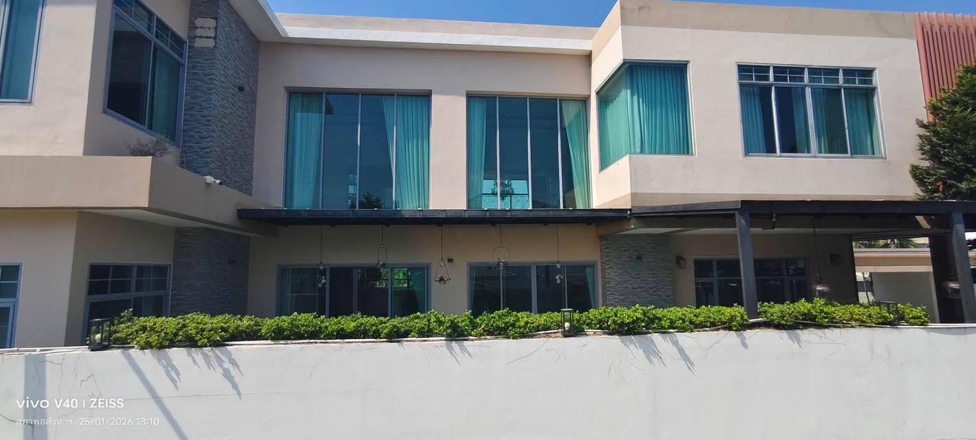 🔥ให้เช่าด่วน🔥 บ้านเดี่ยว Luxury ราชพฤกษ์ | ตรงข้ามโซน Central Westville สระว่ายน้ำส่วนตัว บ้านหลังใหญ่ พื้นที่กว้างขวาง พร้อมฟังก์ชันครบครัน รองรับการอยู่อาศัยระดับครอบครัวอย่างลงตัว 🔥ให้เช่าด่วน🔥 บ้านเดี่ยว Luxury ราชพฤกษ์ | ตรงข้ามโซน Central Westville สระว่ายน้ำส่วนตัว บ้านหลังใหญ่ พื้นที่กว้างขวาง พร้อมฟังก์ชันครบครัน รองรับการอยู่อาศัยระดับครอบครัวอย่างลงตัว