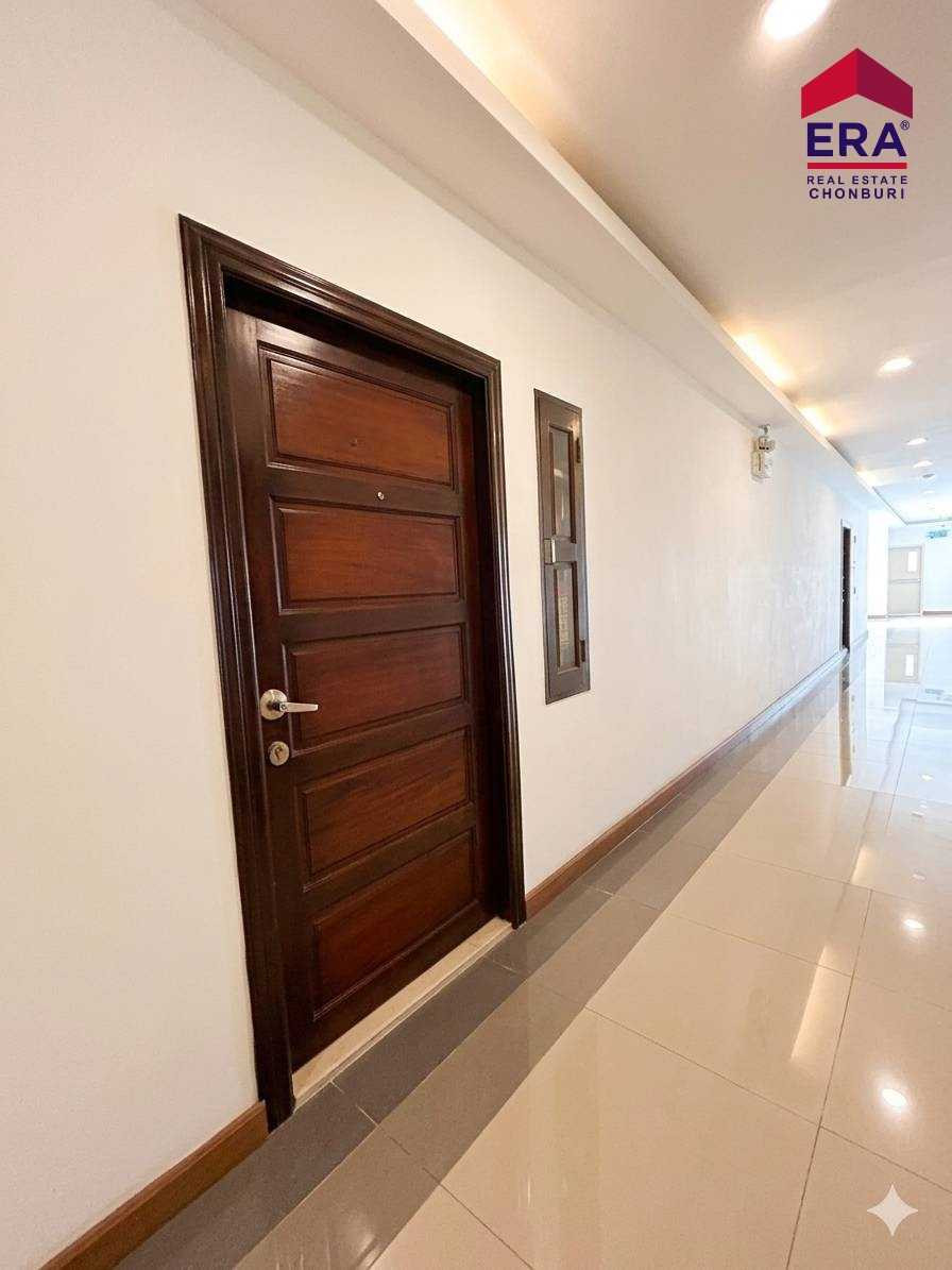 Condo for sale in Bang Saen, less than a million, The Room Condo 2, near Burapha University, ready to move in. Condo for sale in Bang Saen, less than a million, The Room Condo 2, near Burapha University, ready to move in.