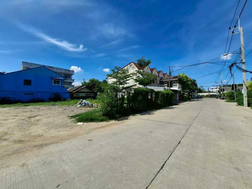 Land for sale in Soi Nawamin 25, แยก 25-1-1, size 219 sq.wa. Suitable for building a house. KK – รูปที่ 2