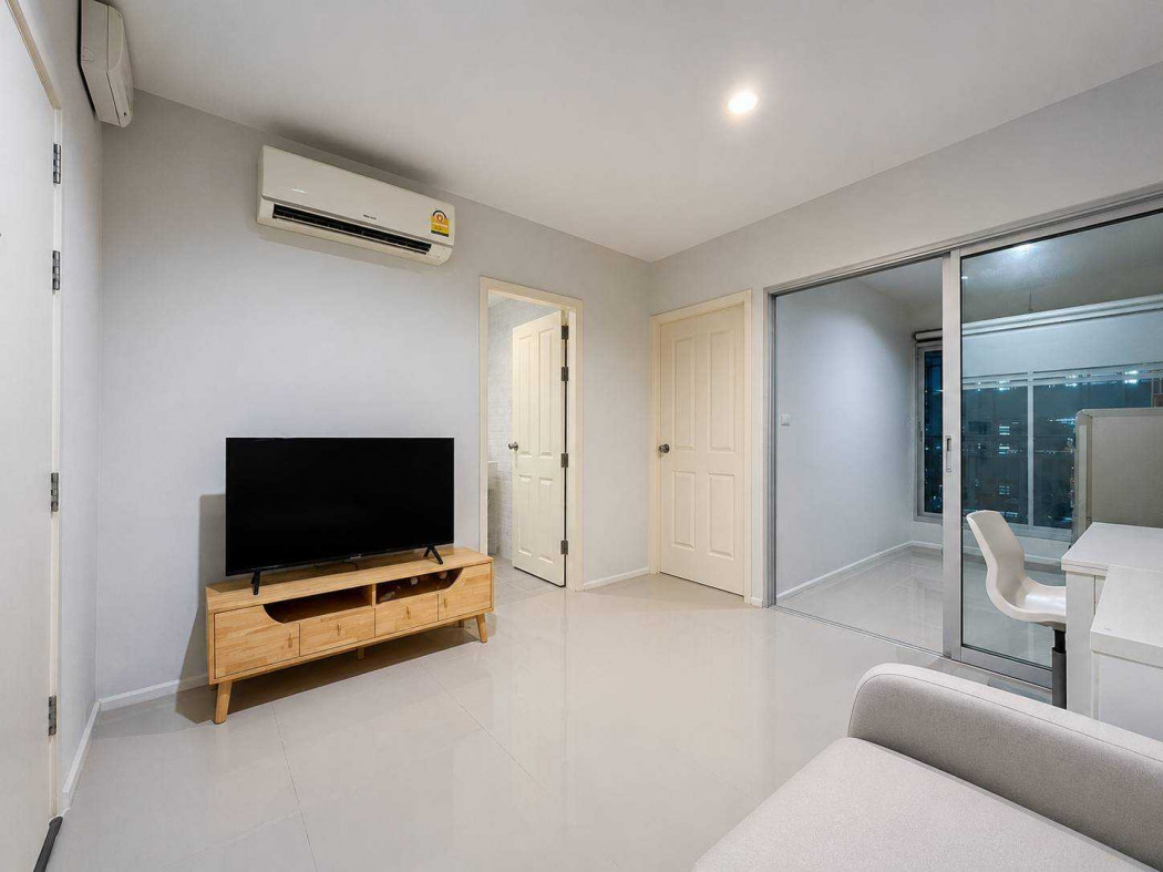 Condo for rent, Aspire Rama 9, 32 sq m, near MRT Rama 9.