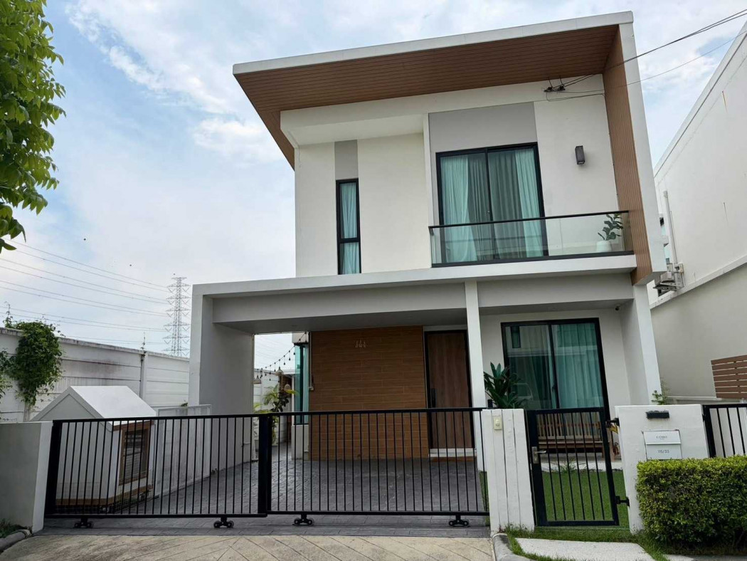 ให้เช่า บ้านแฝด โคโม่ เบียงก้า บางนา 165 ตรม 35 ตรว หลังมุม ให้เช่า บ้านแฝด โคโม่ เบียงก้า บางนา 165 ตรม 35 ตรว หลังมุม