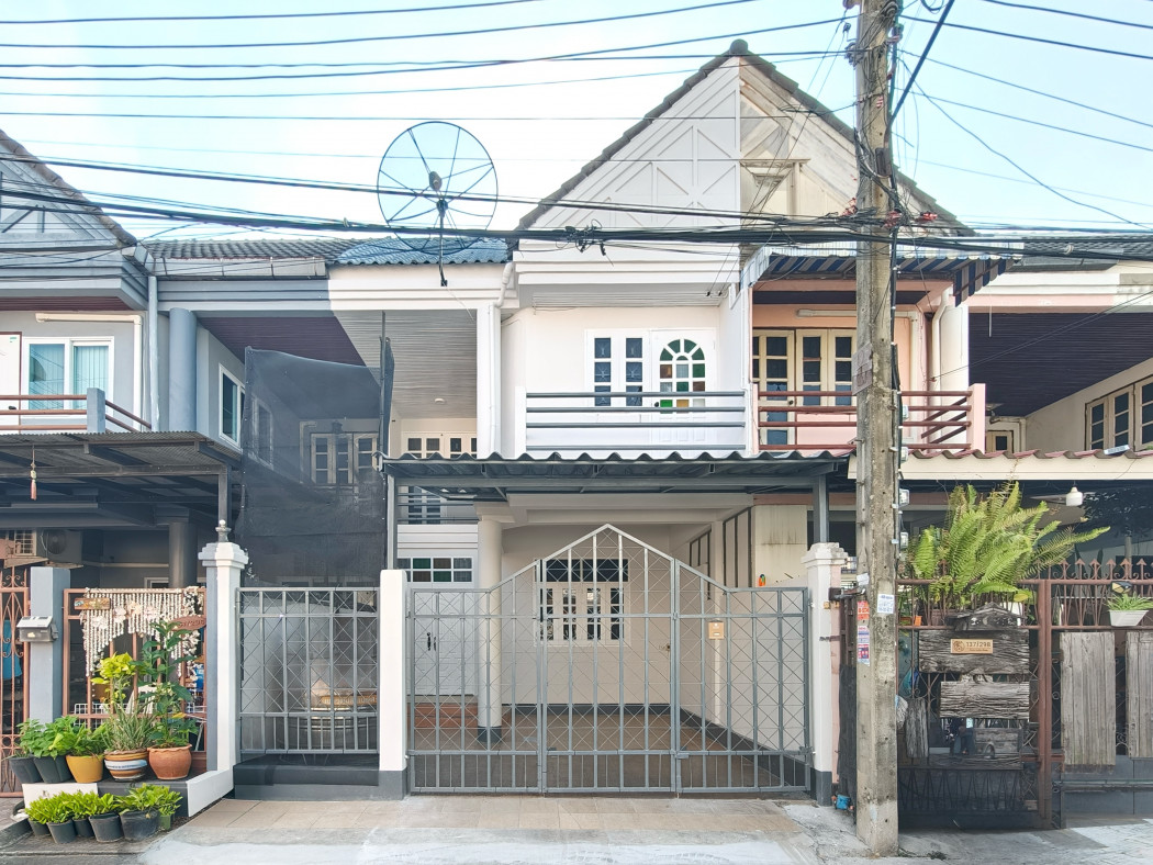 ขาย ทาวน์โฮม หมู่บ้านบดินทร์รักษา 3 ซอยคู้บอน 27 100 ตรม 20 ตรว รีโนเวทใหม่ทั้งหลัง – รูปที่ 2